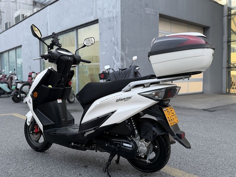 二手济南铃木优驿 UE125T