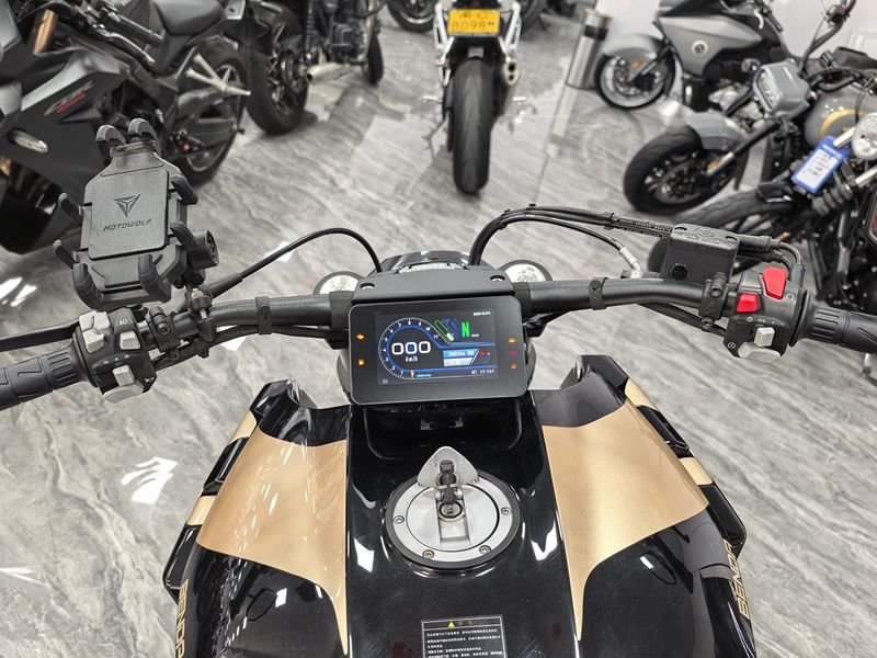 二手奔达LFC700 燎