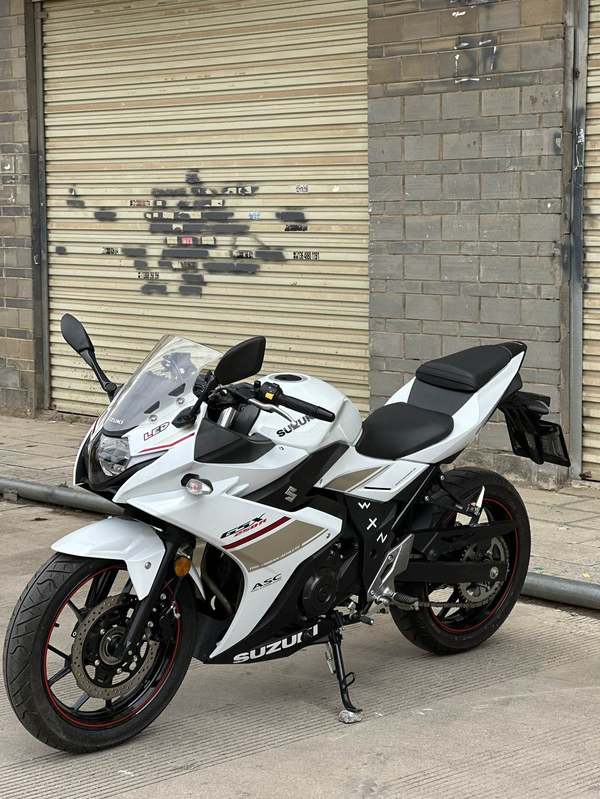 二手豪爵铃木GSX250R