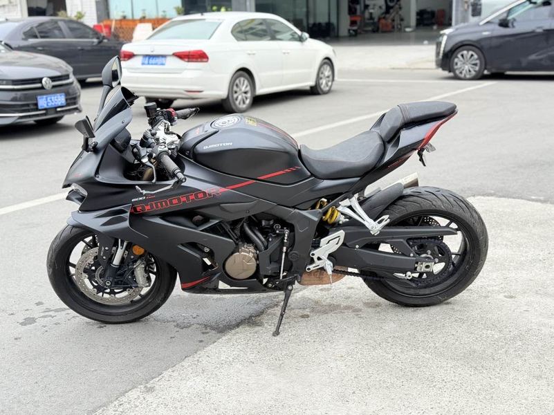 二手QJMOTOR赛600