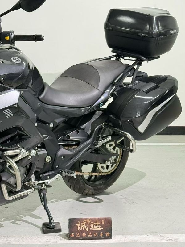 二手贝纳利600GC