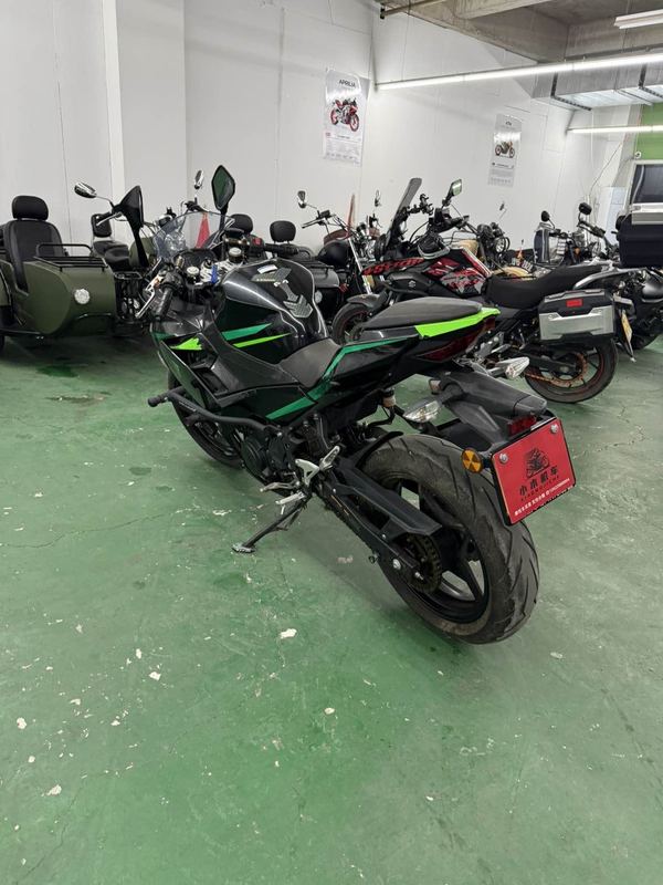 二手川崎Ninja 400