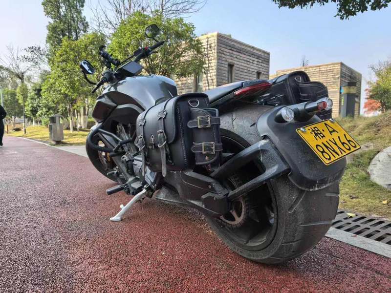 二手奔达LFC700 燎