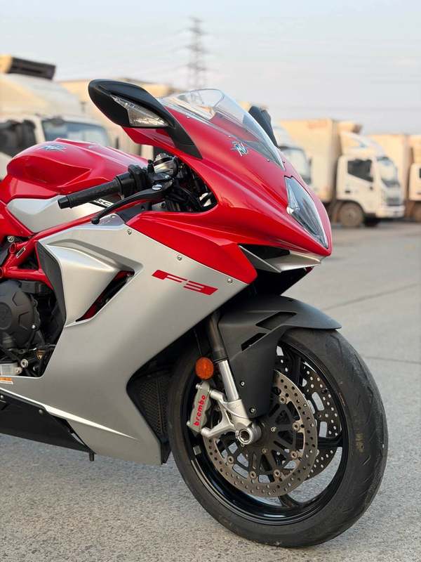 二手奥古斯塔F3 800