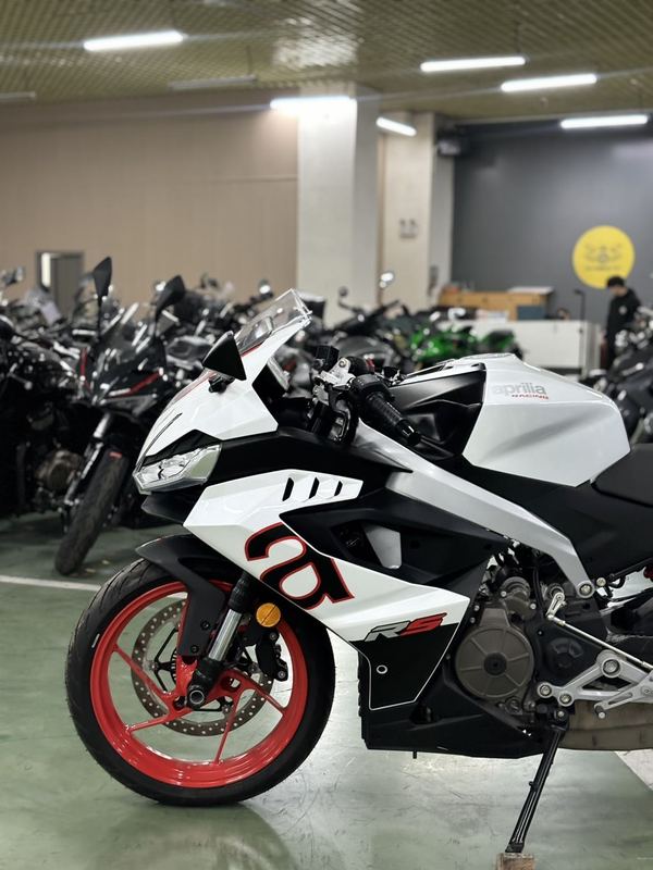 二手阿普利亚RS 457