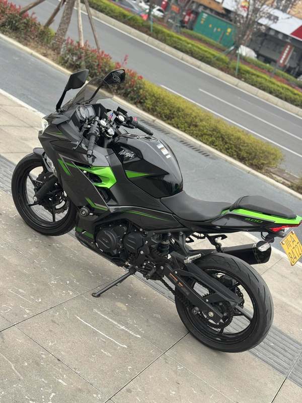 二手川崎Ninja 400