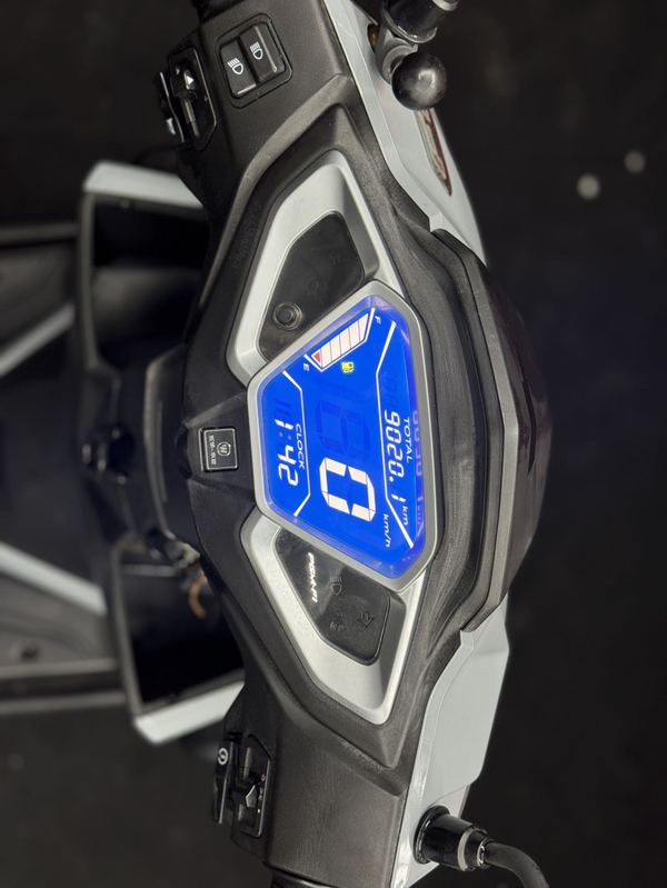 二手五羊本田NX125