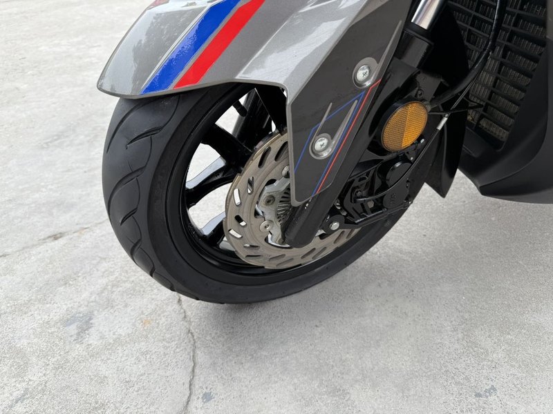 二手三阳Joymax Z 300