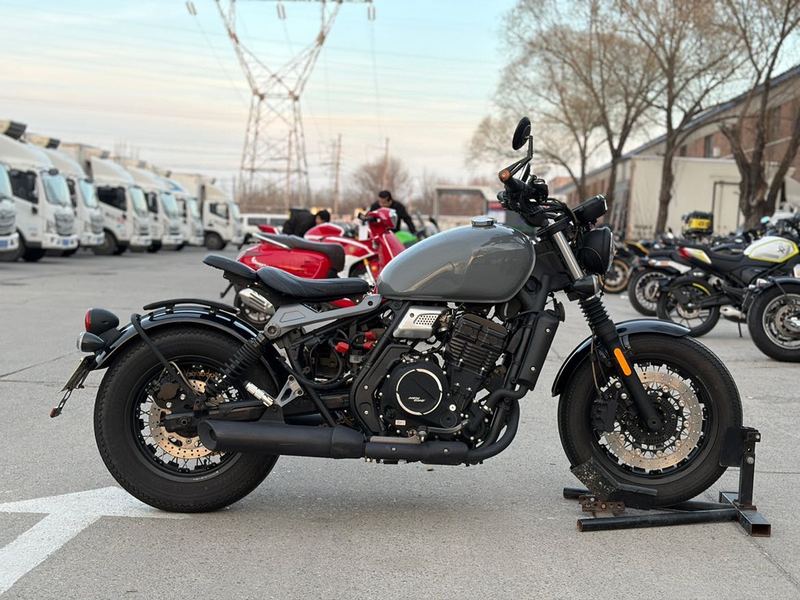 二手长江Bobbie 400 II