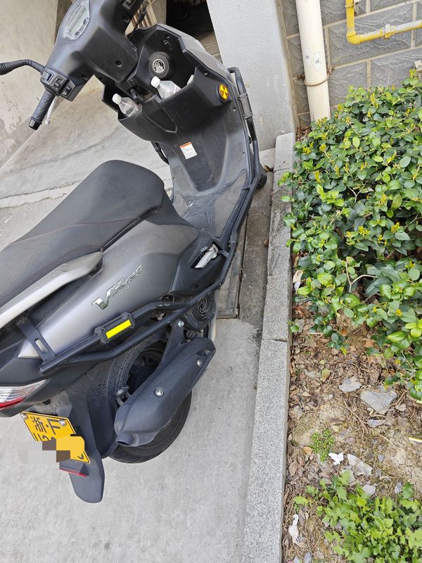 二手豪爵虎鲨VX125