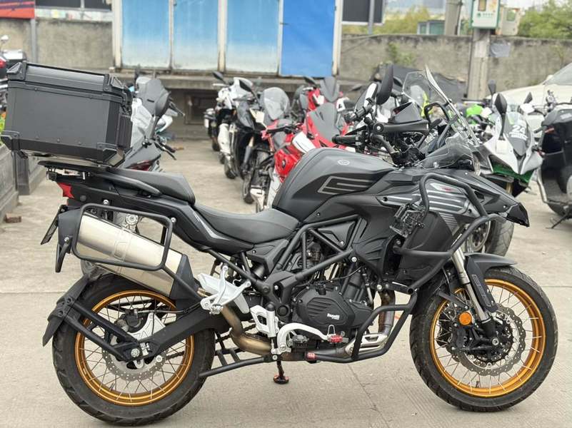 二手贝纳利TRK552