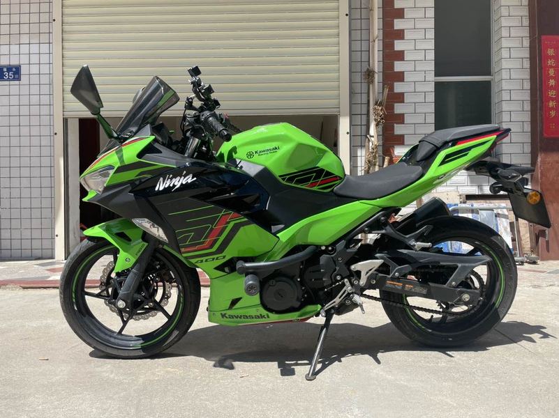 二手川崎Ninja 400