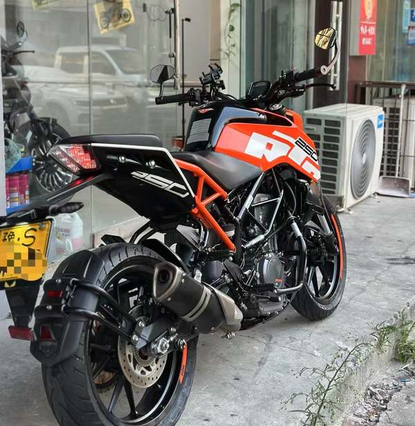 二手KTMR2R250 Duke