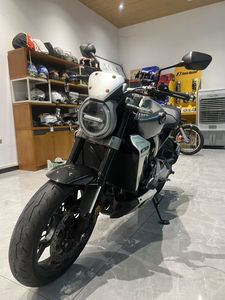 二手本田CB1000R