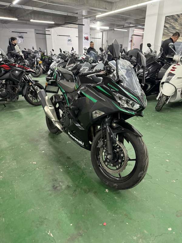 二手川崎Ninja 400