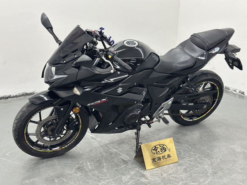 二手豪爵铃木GSX250R