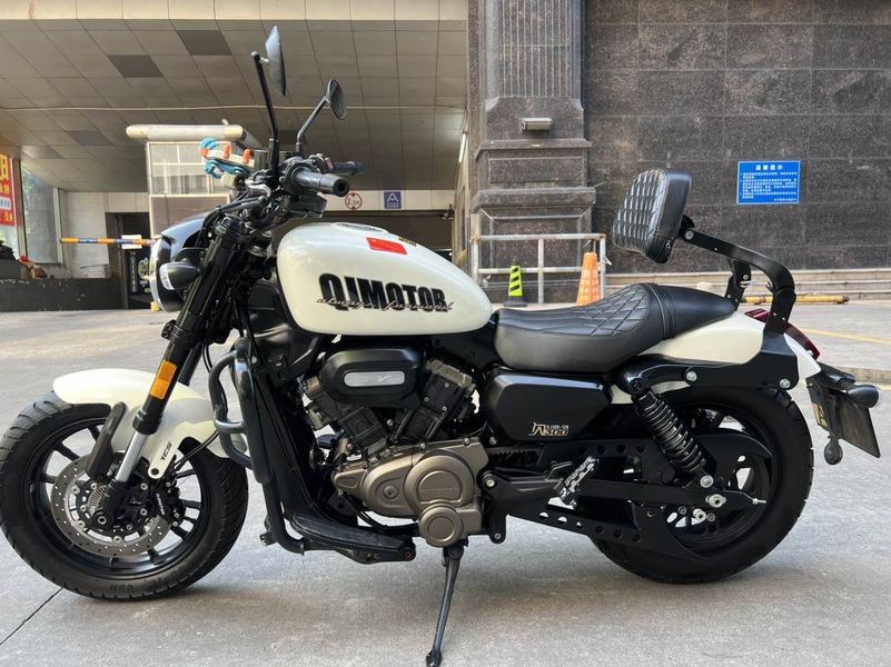 二手QJMOTOR闪300
