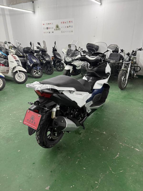 二手大阳V锐 ADV350