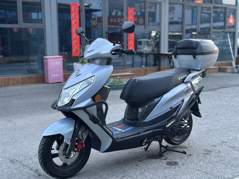 二手济南铃木优驿 UE125T