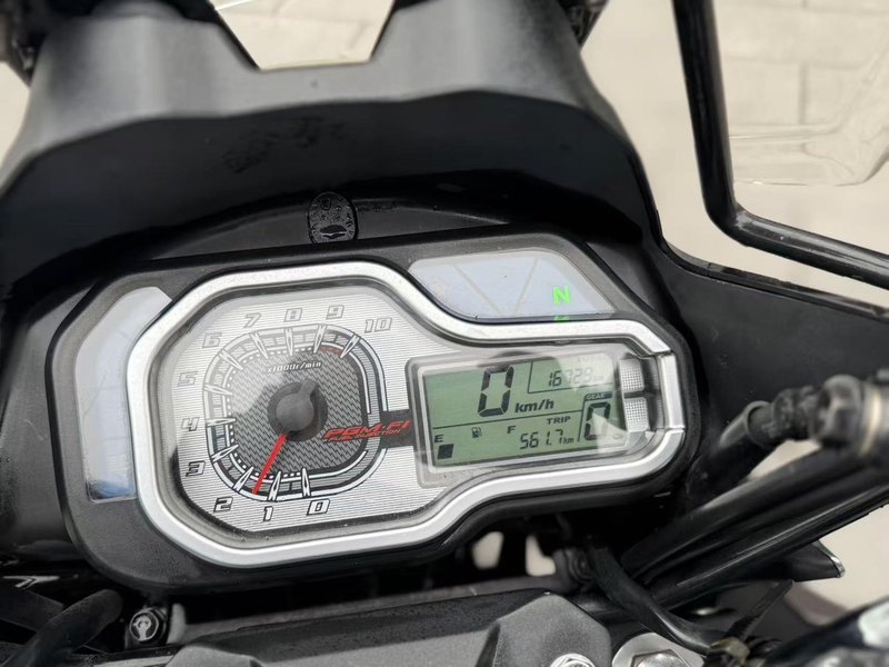 二手五羊本田猛鸷 CB190X