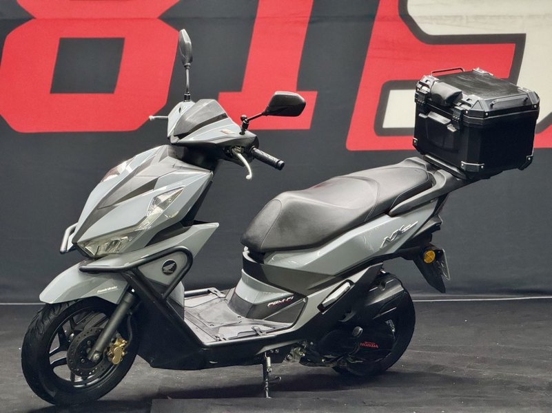 二手五羊本田NX125