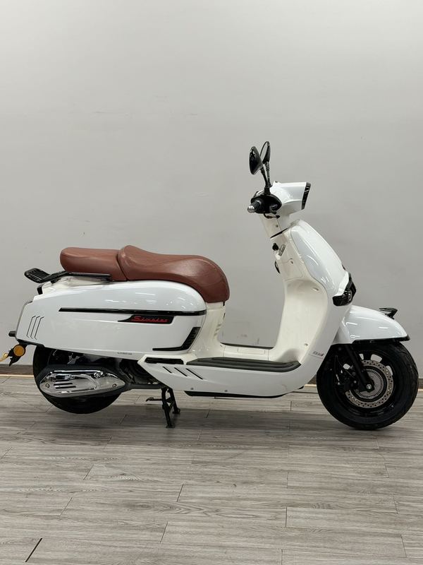 二手维多利亚Sixties 150i