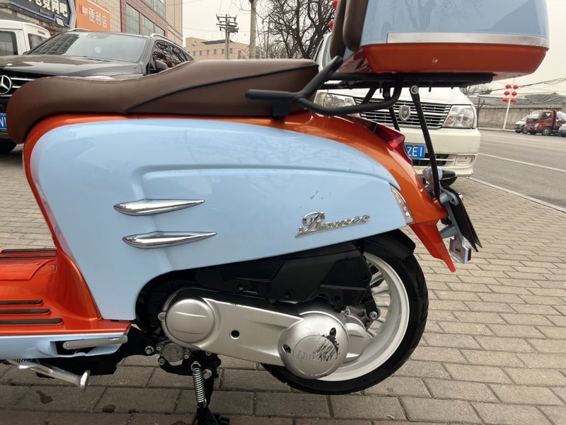 二手雷拉尼罗蜜欧200