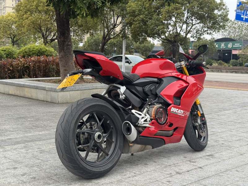 二手杜卡迪Panigale V2