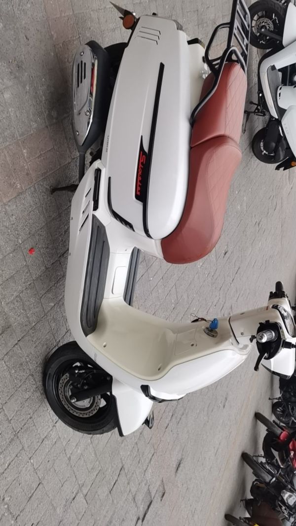 二手维多利亚Sixties 150i