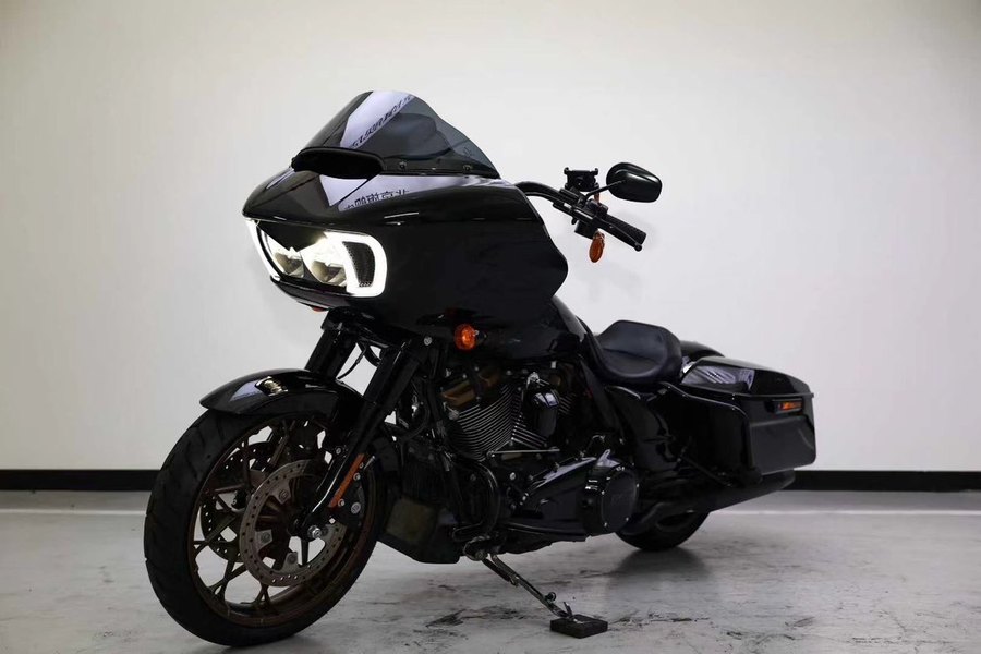 二手哈雷戴维森公路滑翔 Road Glide