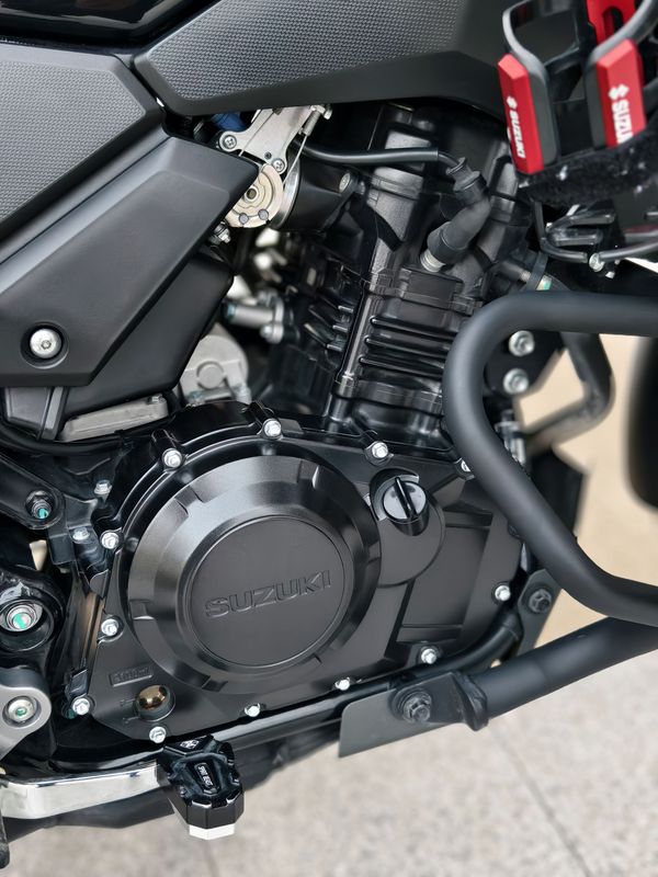 二手豪爵铃木DL250