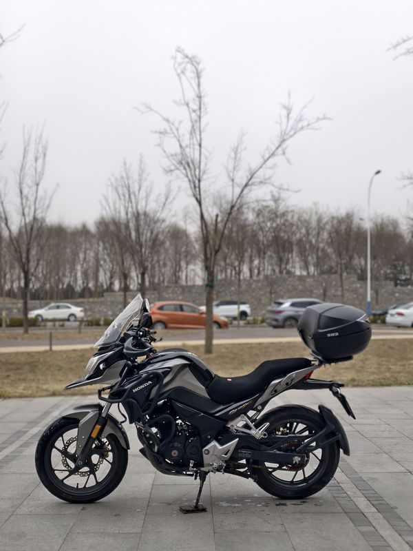 二手五羊本田猛鸷 CB190X