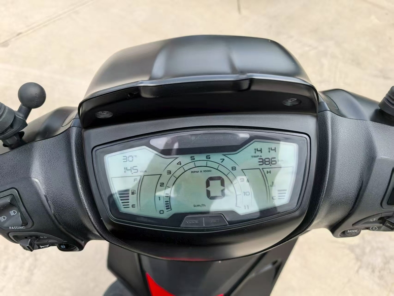 二手比亚乔Medley 150