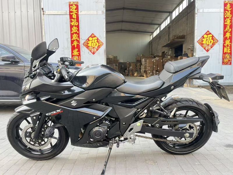 二手豪爵铃木GSX250R