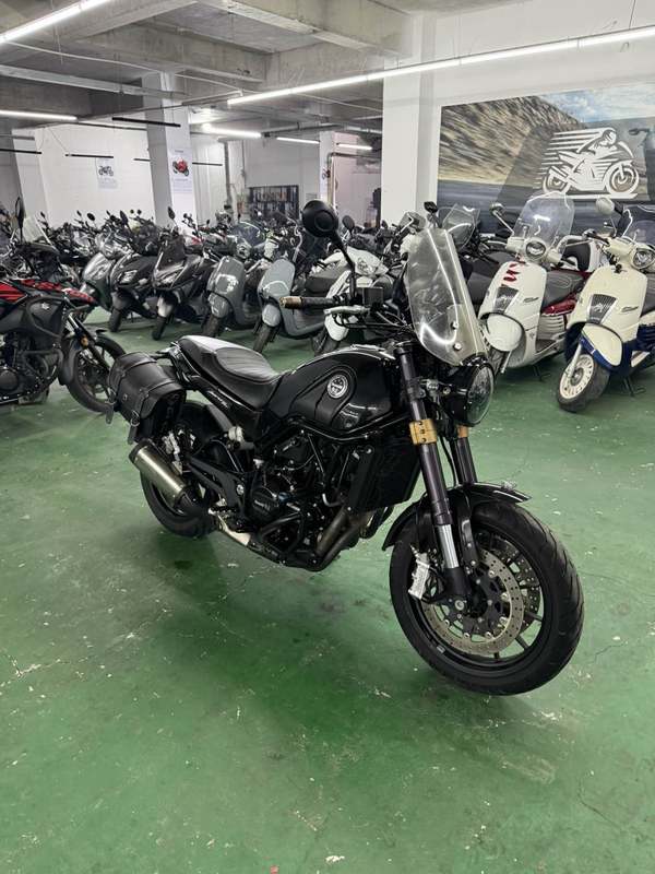 二手贝纳利幼狮 Leoncino 500