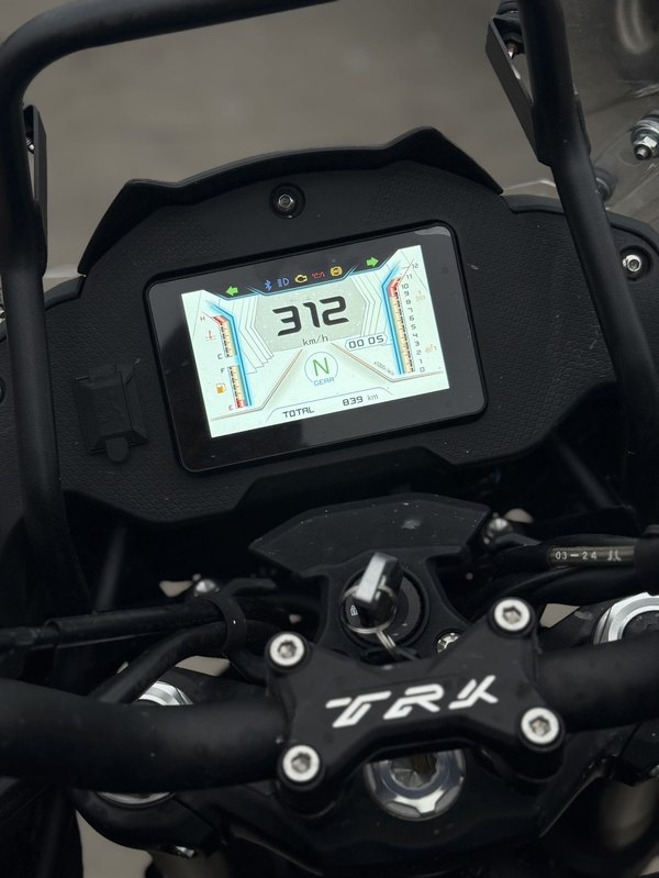 二手贝纳利TRK552