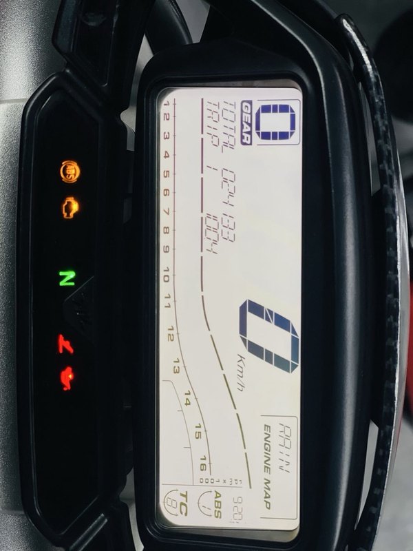 二手奥古斯塔Brutale 800