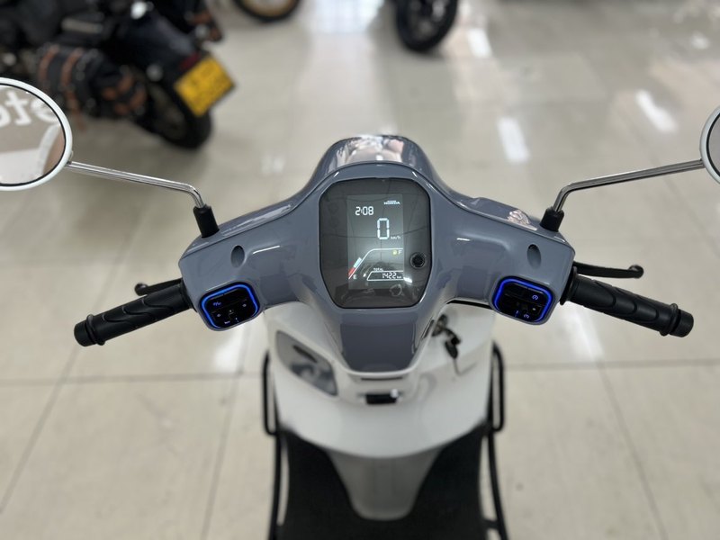 二手五羊本田NWF125