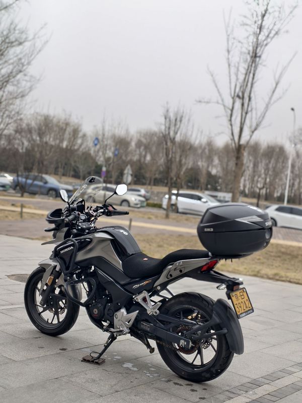 二手五羊本田猛鸷 CB190X