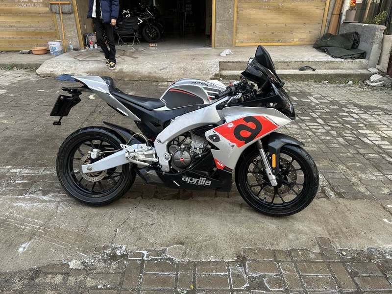 二手宗申阿普利亚GPR150R