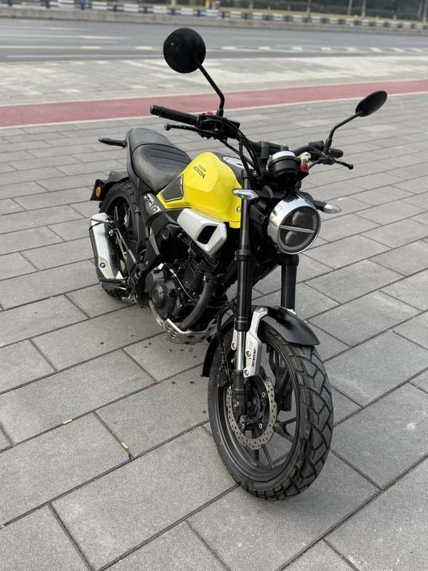 二手新大洲本田CBF190TR