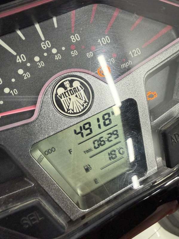 二手维多利亚Sixties 150i