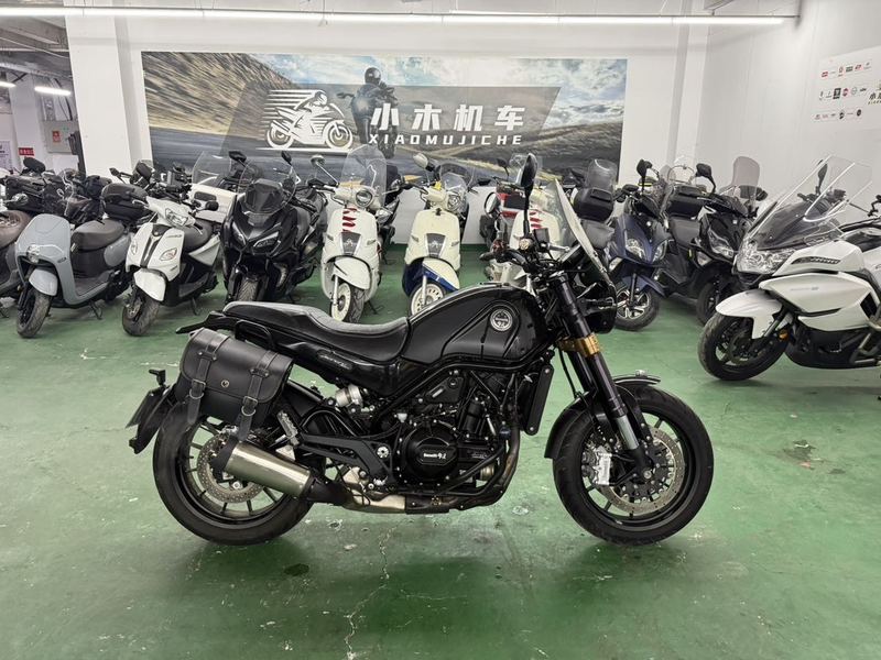 二手贝纳利幼狮 Leoncino 500