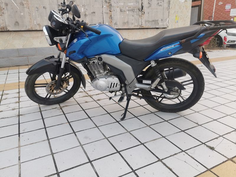 二手济南铃木GSX150