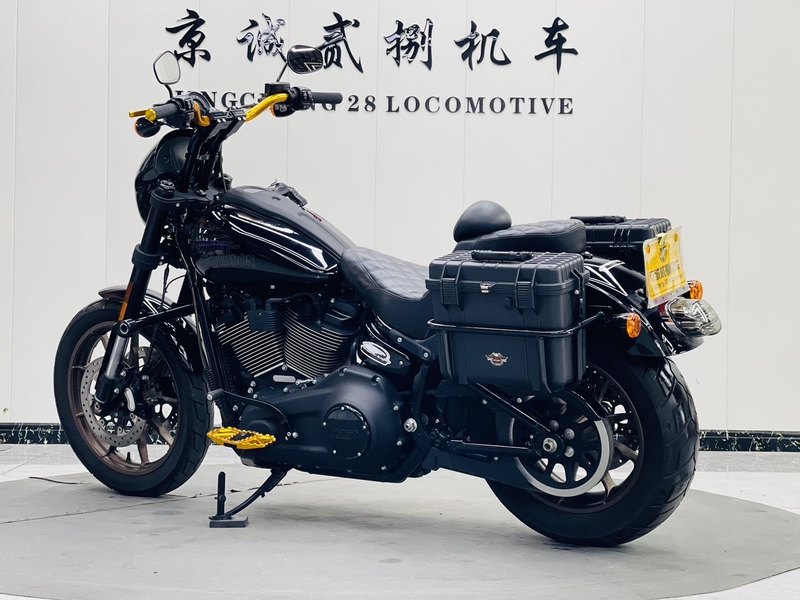 二手哈雷戴维森路威 Low Rider S