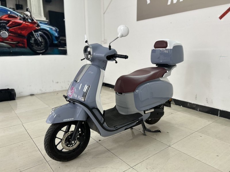 二手五羊本田NWF125