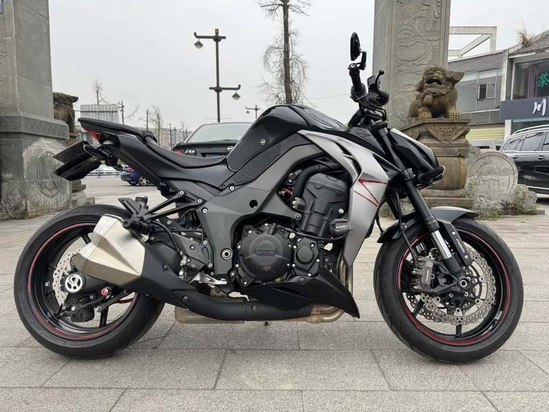 二手川崎Z1000