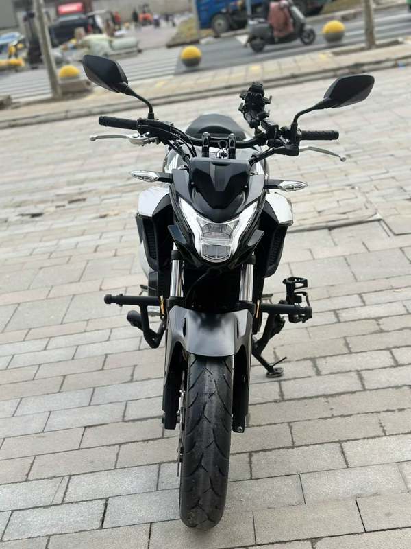 二手本田CB 400F(海外)