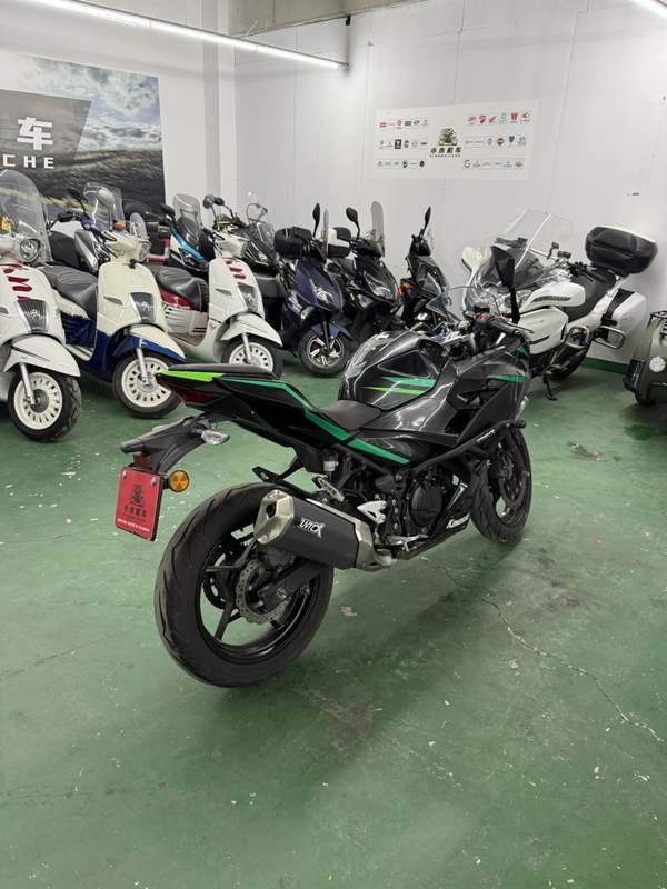 二手川崎Ninja 400