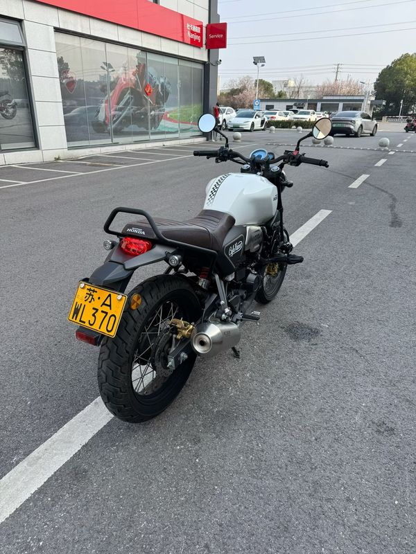 二手五羊本田鸷道 CB190SS